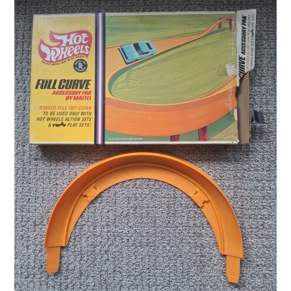 Vintage 1960's Mattel Hot Wheels Full Curve Accessory Pak 180° with Original Box